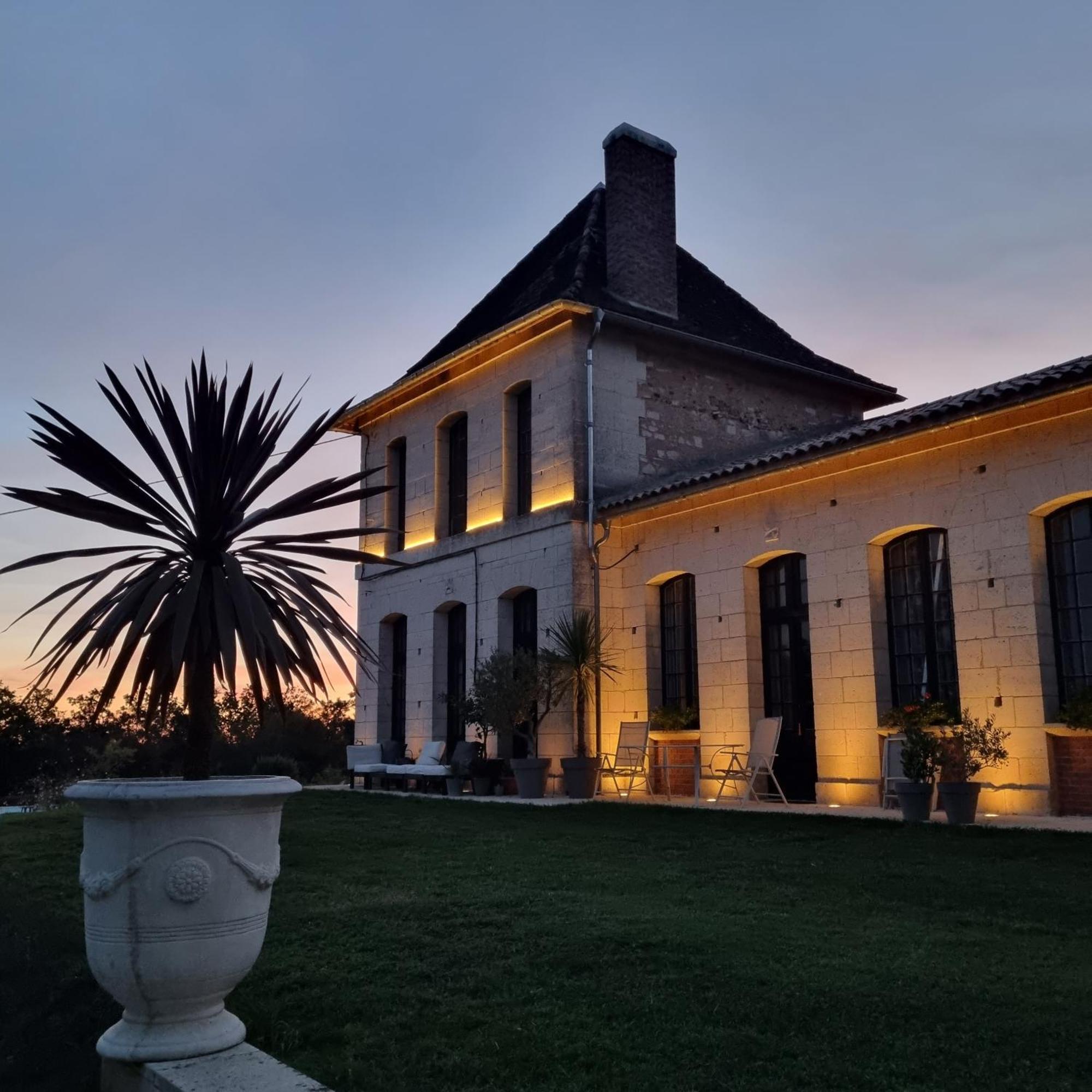 Chateau Neuf Le Desert Le Pizou Dış mekan fotoğraf
