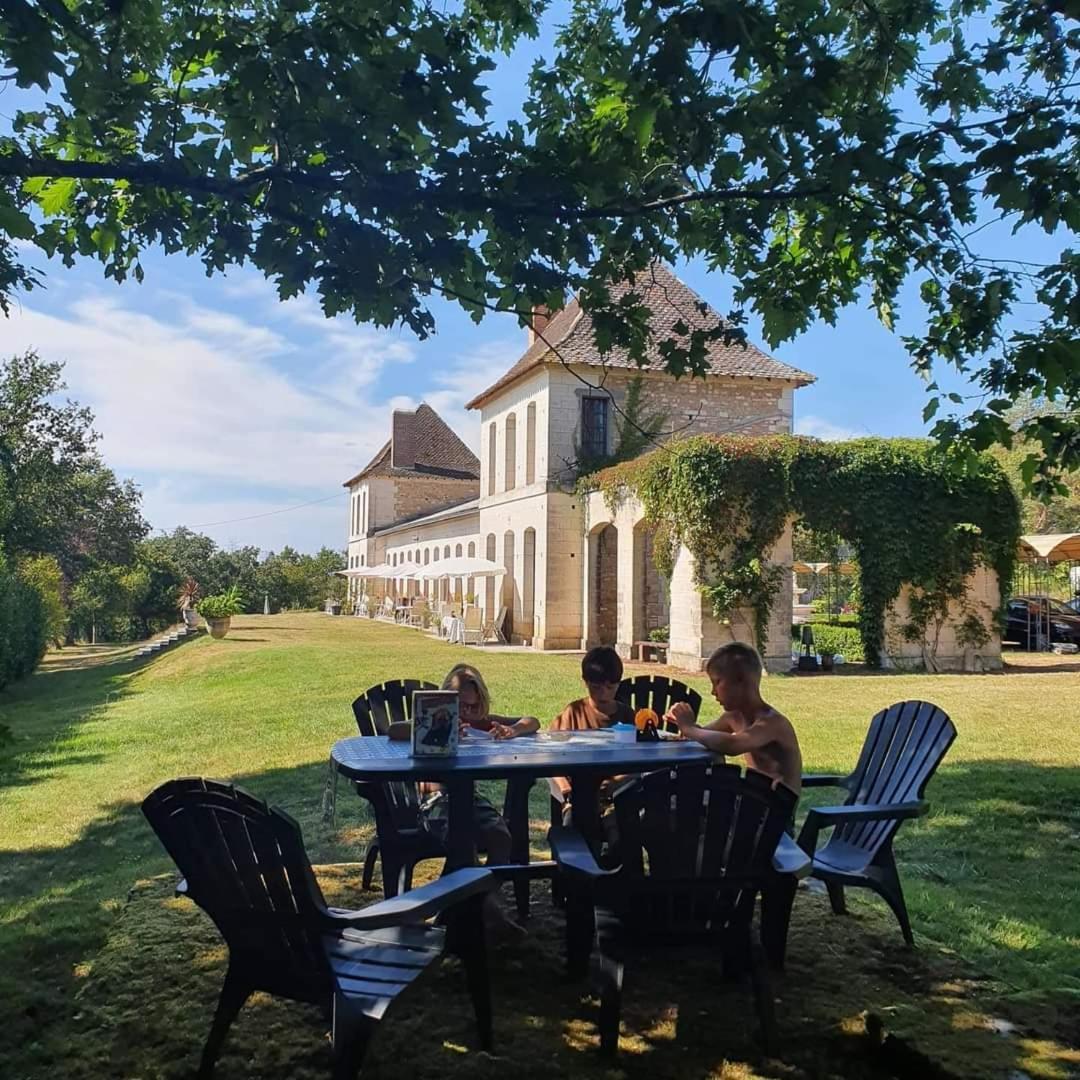 Chateau Neuf Le Desert Le Pizou Dış mekan fotoğraf